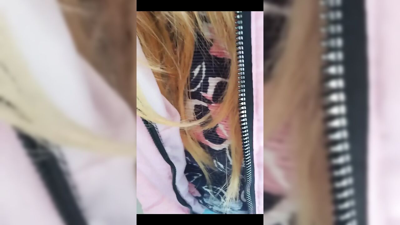 The Girl Sucked at the Entrance and Got Cum in Her Mouth