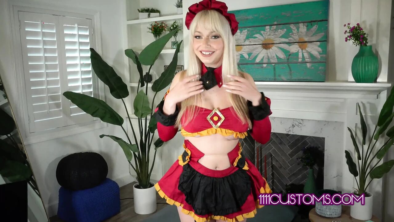 Busty blonde Jessica Starling gets naughty with her butt plug