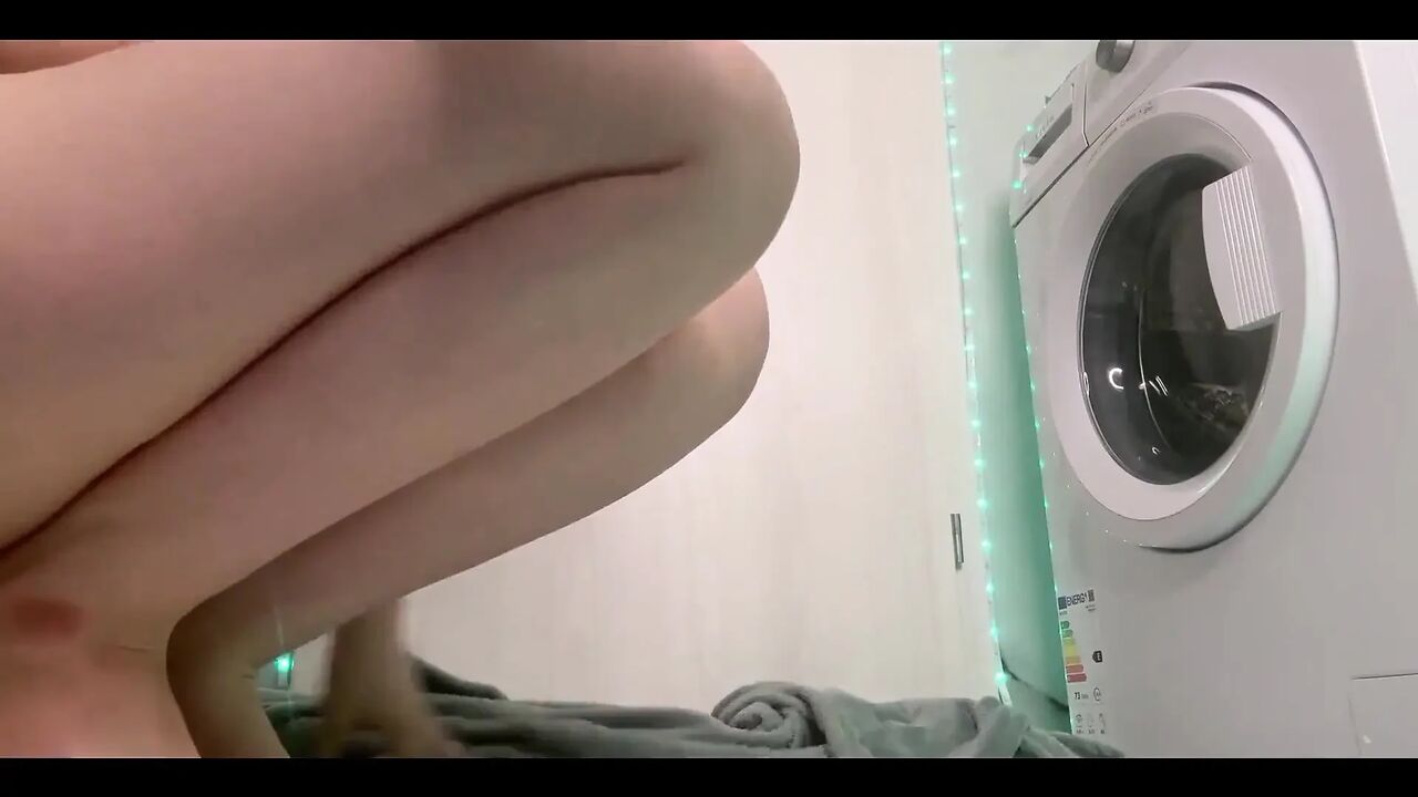 Squirt on Face. Squirt on a Body. Naked. Fuck Ass to Squirt. Anal with 18cm Dildo. Fuck Ass Hard