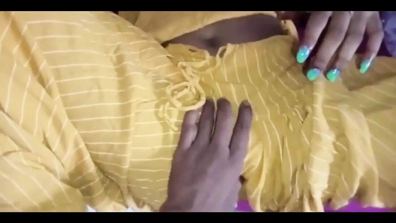 When No One Was at Home I Fucked My Step Sister Pussy for the First Time