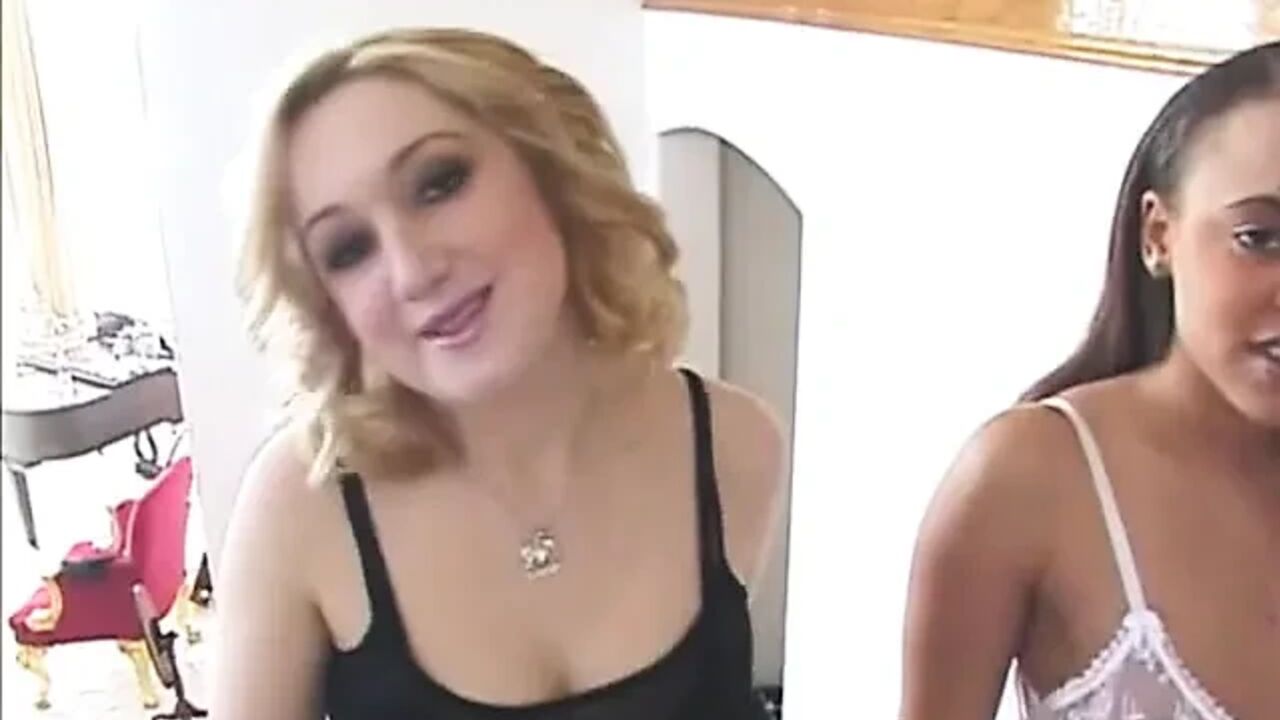 Sexy Sluts Enjoying Anal Threesome with a Lucky Dude
