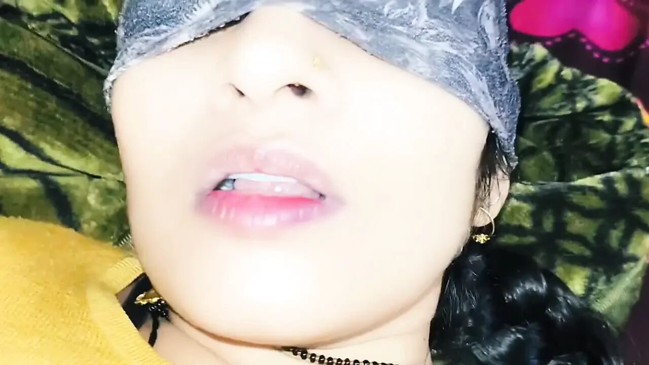 My boyfriend fucked my in standing position, janvibhabhi sex romance with her boyfriend