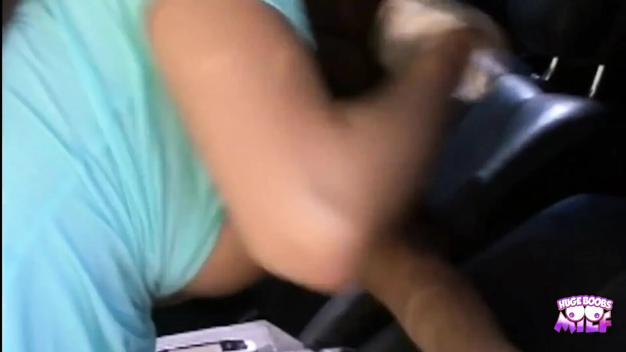 She Was Flashing Her Tits While Driving and Was Interested to Make Hardcore Porn
