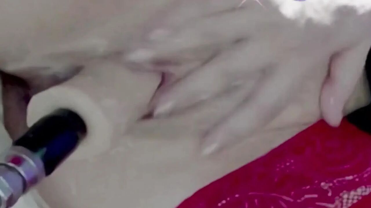 Very Wet Pussy Close-up, Vibrator on Clit, Fuck Pussy Sex Machine