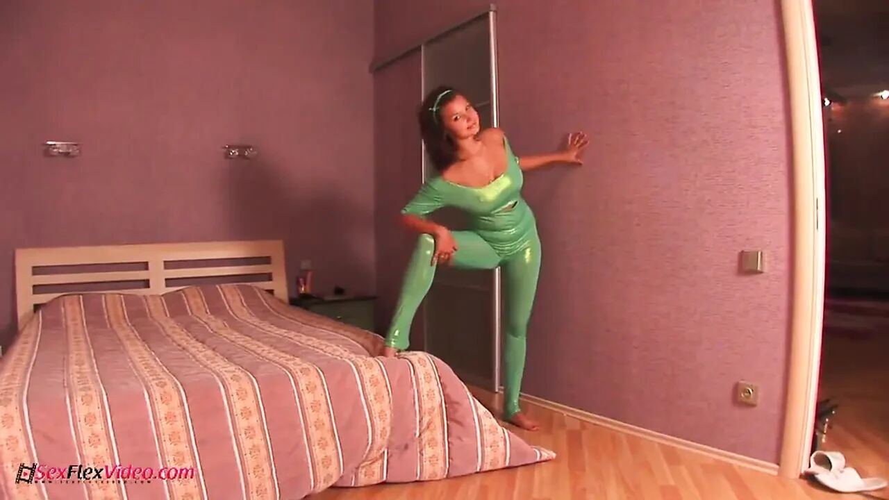 Young flexi spandex teen