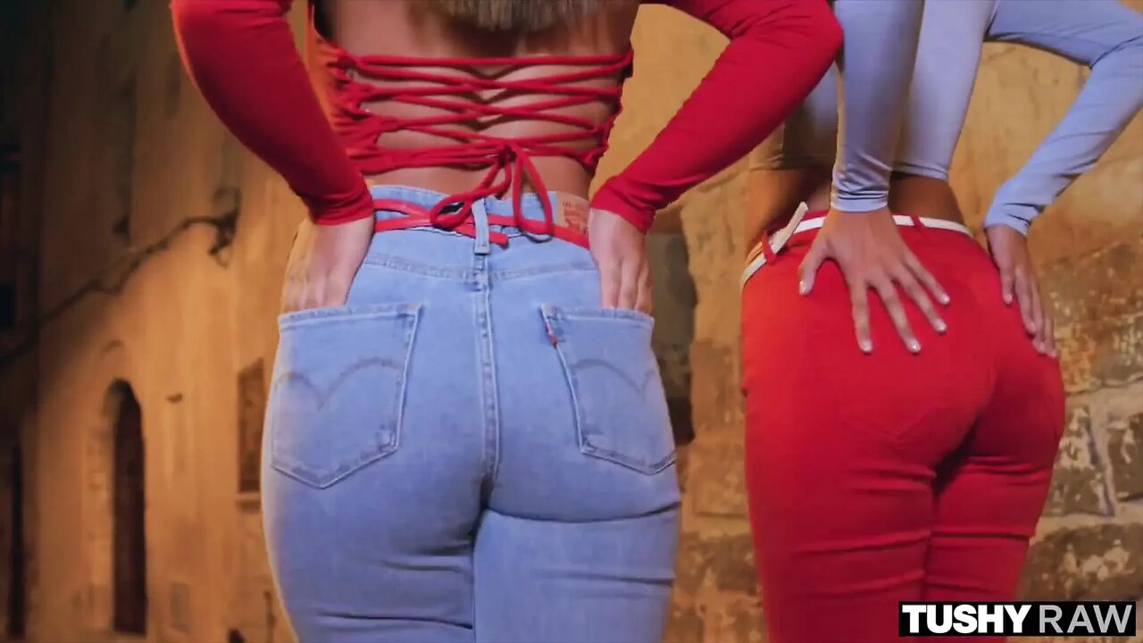 Tushyraw Gorgeous Hotties Have Crazy Anal Threesome