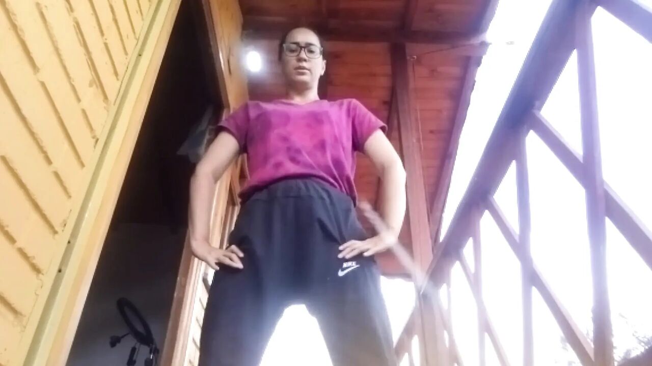 Enjoying the Perfect Start to the Morning with Exercise and Masturbation 1
