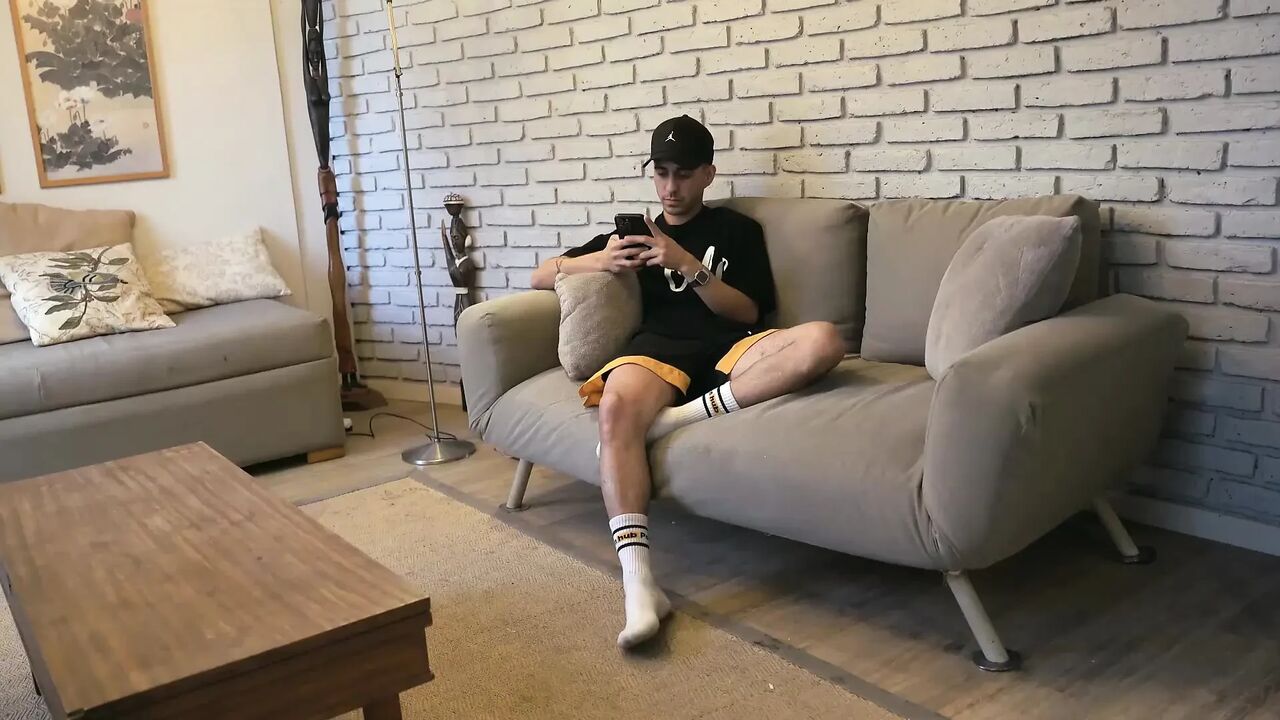 My Stepfather Leaves Me Alone with His StepDaughter, I Fucked Her Very Hard