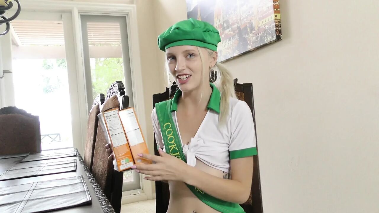 Ambitious Girl Scout Gives Orgasmic Experiences