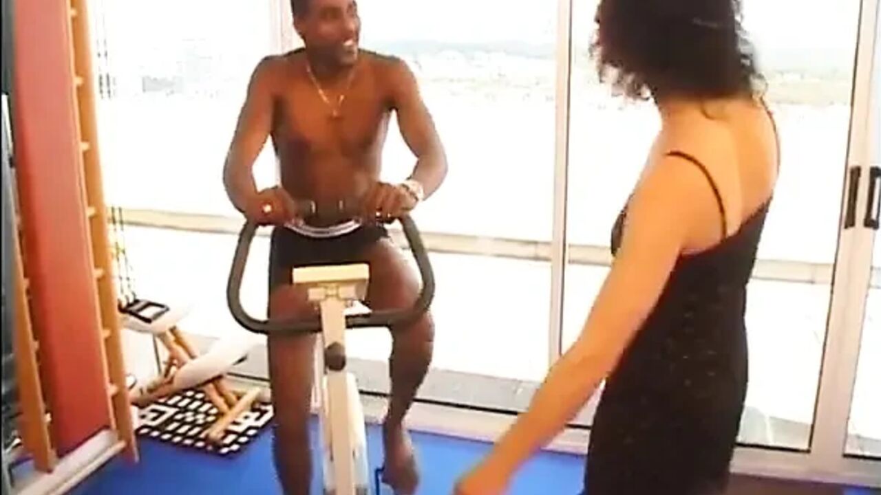 An orgasmic sport session for a brunette who is hungry for tail!