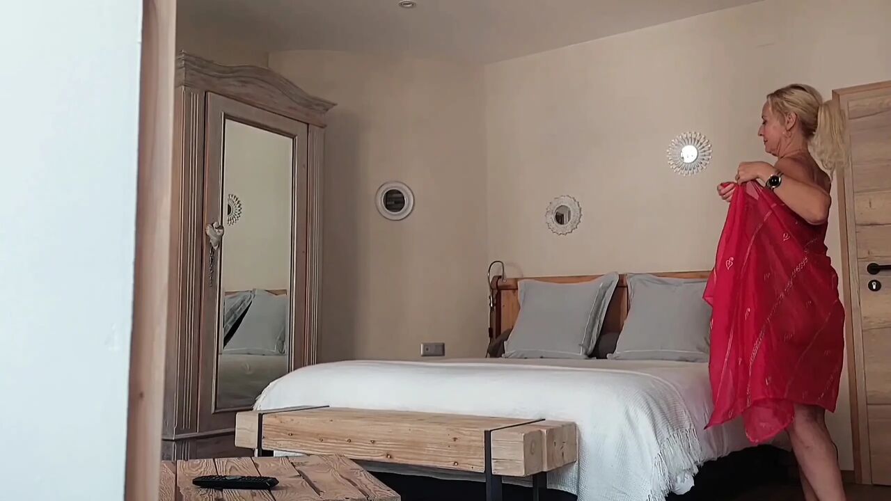 Beautiful blonde mature bed pleasure