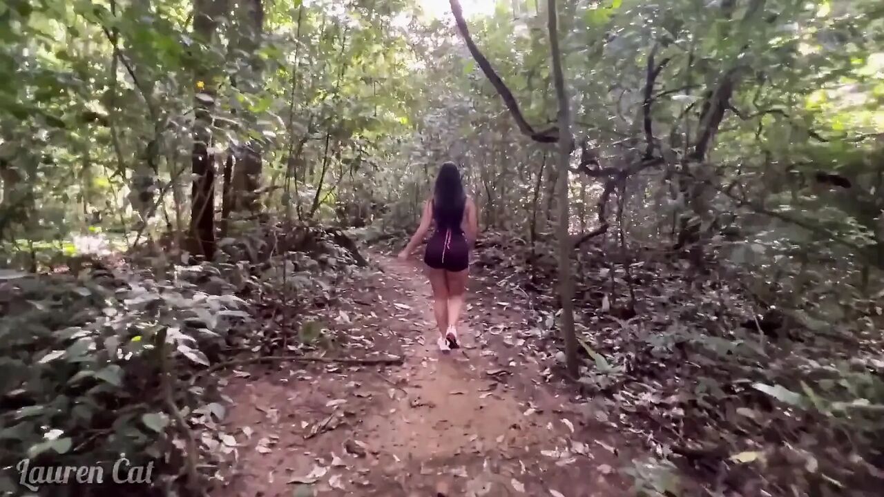 Really Hot Sex in Paradise!