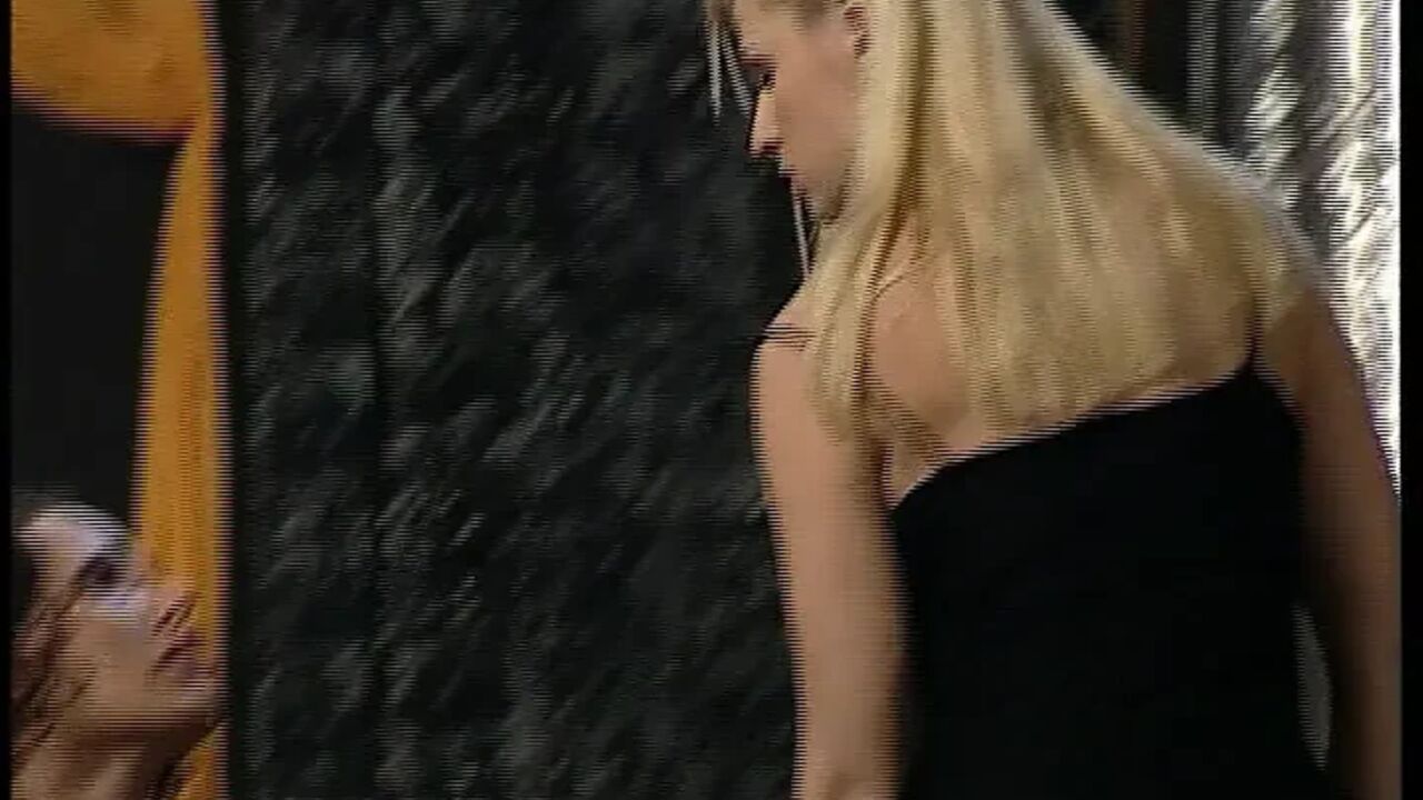 Slutty Brunette in Fishnet Stockings and a Blonde Have Anal Sex in Hot Threesome