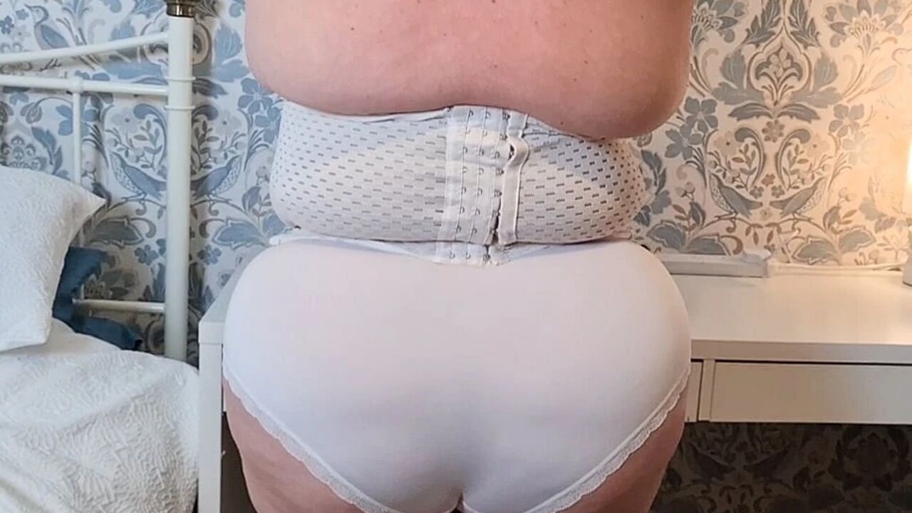 Will this Girdle fit me - Mature BBW Mom Aunt Wife Cheat Slut