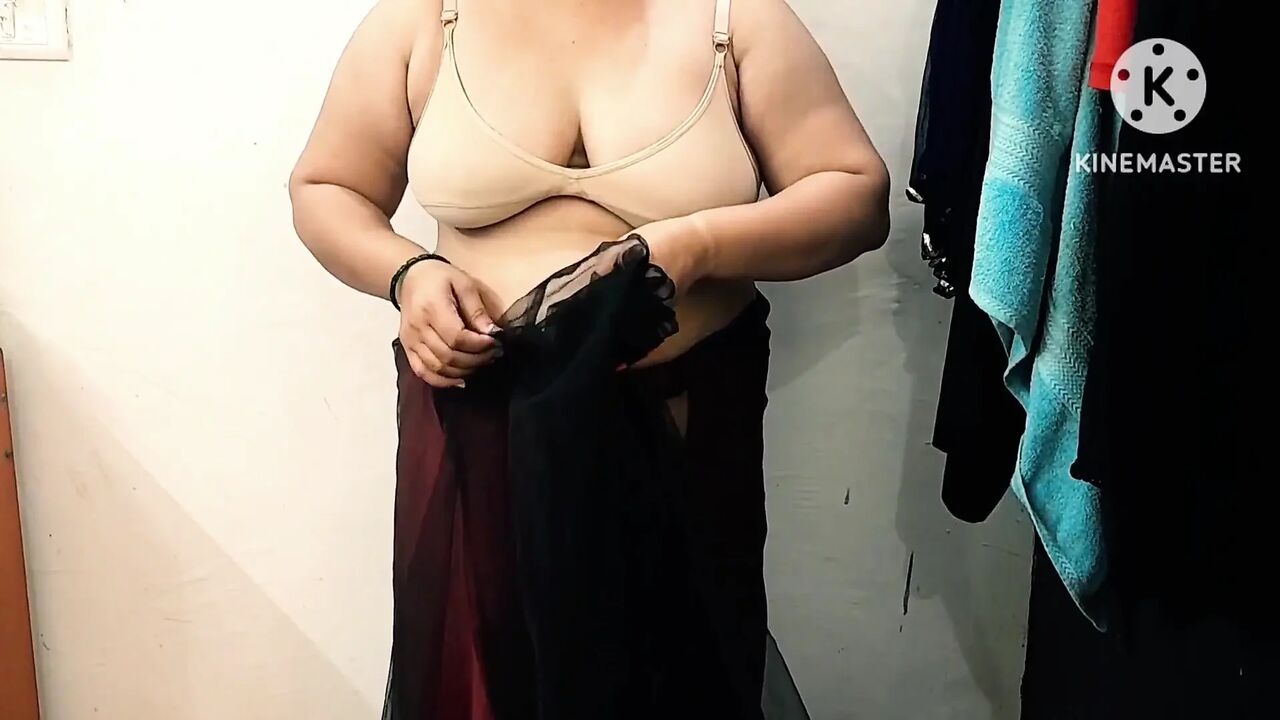 Indian Village Girl Fuck Hard in Hindi Audio