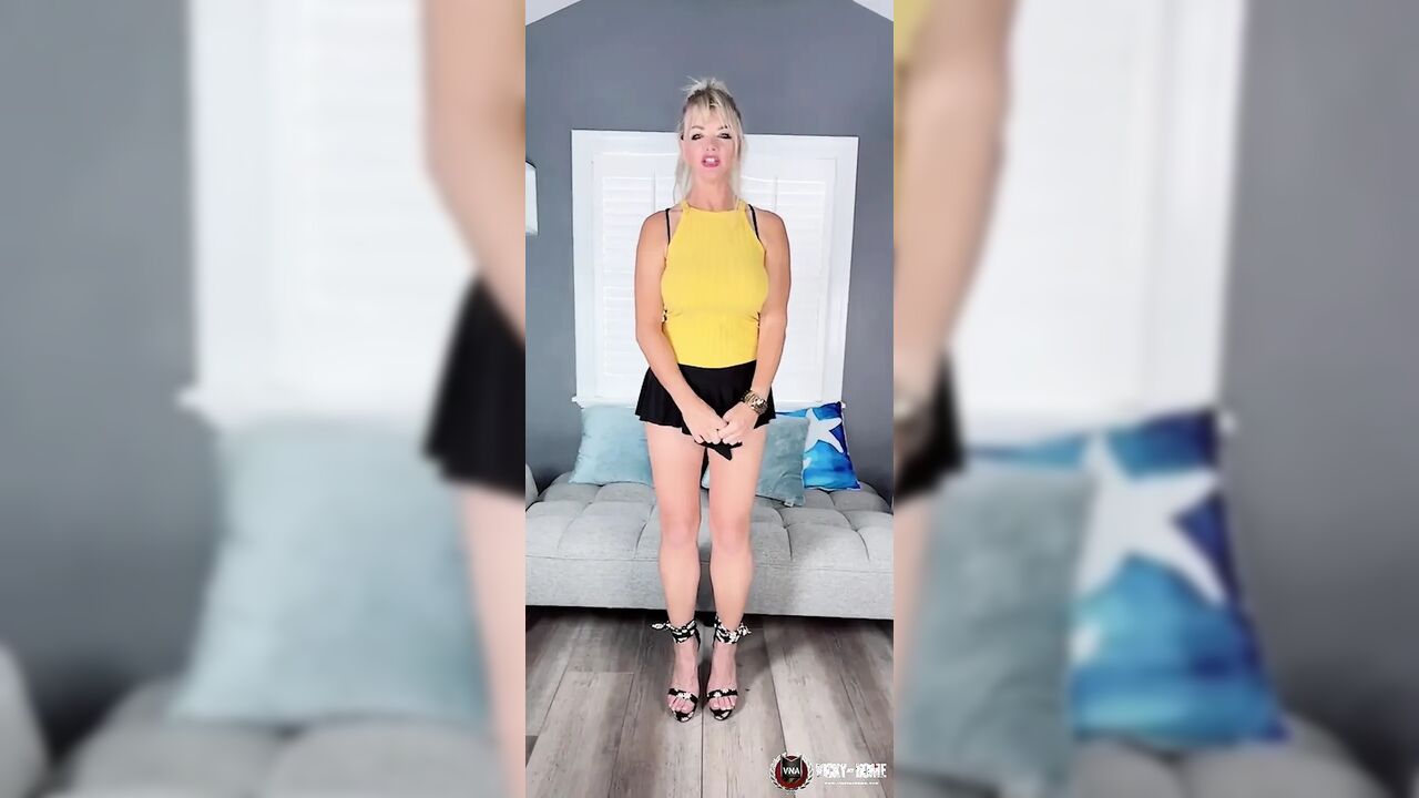 Vicky Vette Do You Want to Fuck My Ass?