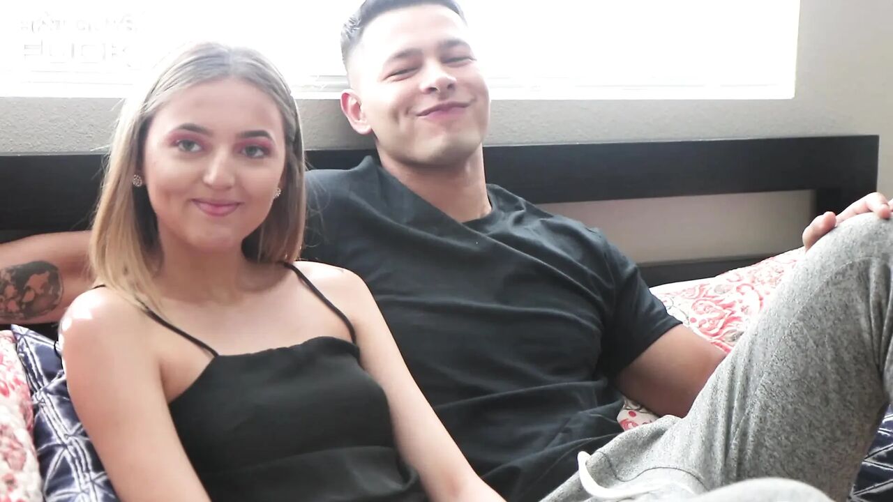 Noah Gato Fucks 18 Yo Nicole
