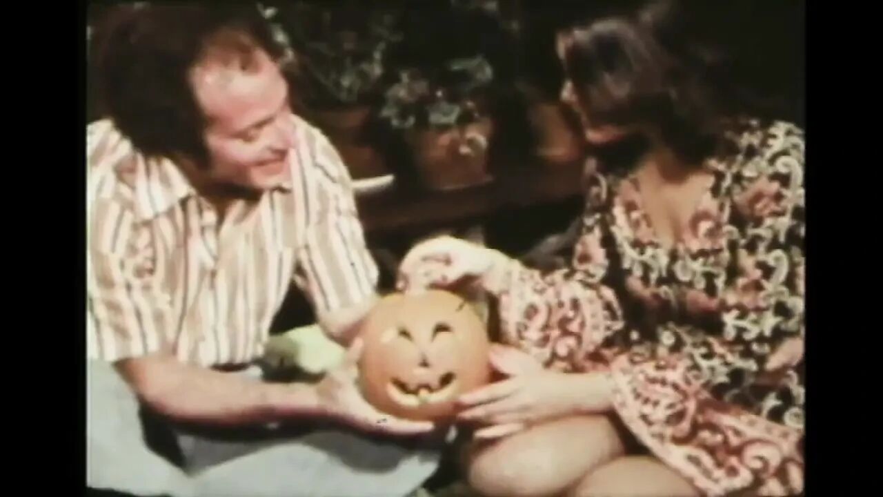 Vintage Threesome of Beautiful Girls Fucked and Cummed Inside Hairy Pussy (full Movie)