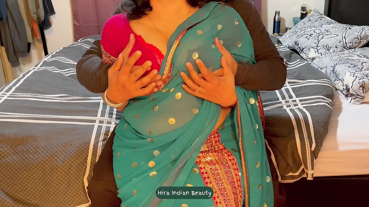 Best Erotic Muslim Saree Romance - Indian Bhabhi Pussy Licking, Fingering with Loud Moaning