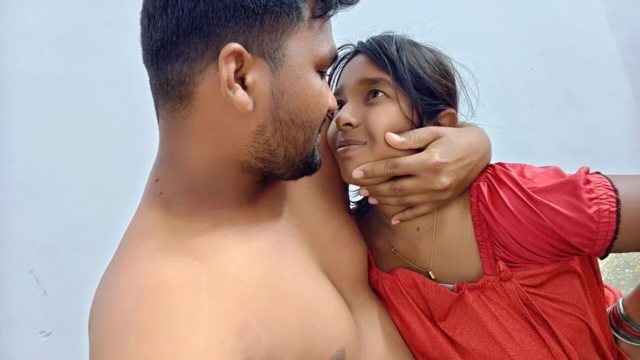 Beautiful Hot pregnant wife and hot husband midnight Sex - Desi bhabhi beautiful hot girl sex beautiful boobs moving.