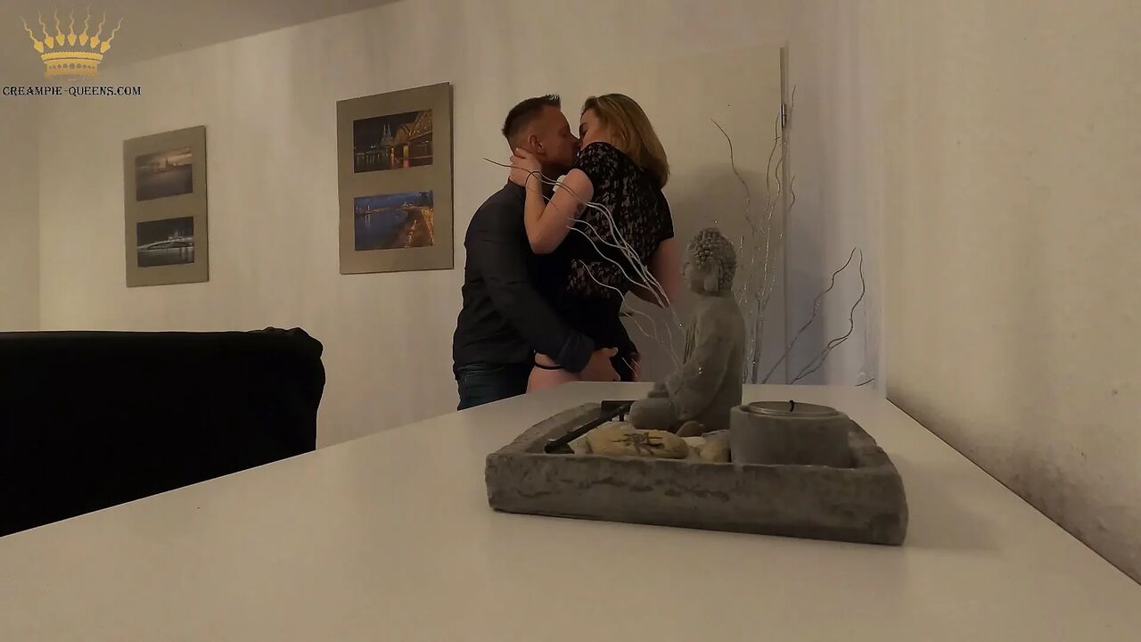 Jane Blond Screams, Give It to Me Baby, I’m a Creampie Queen!