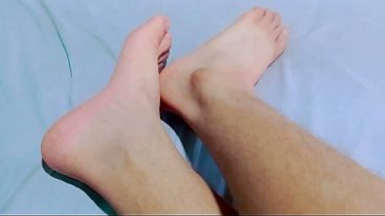 Don't you want a footjob?