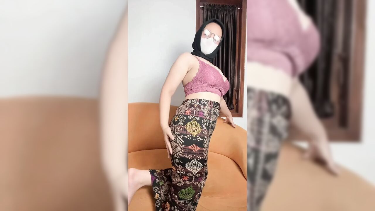 Ass Semok Kebaya Hijab