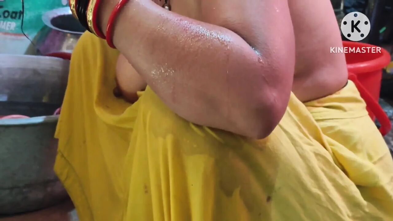 Bhabhi Shower