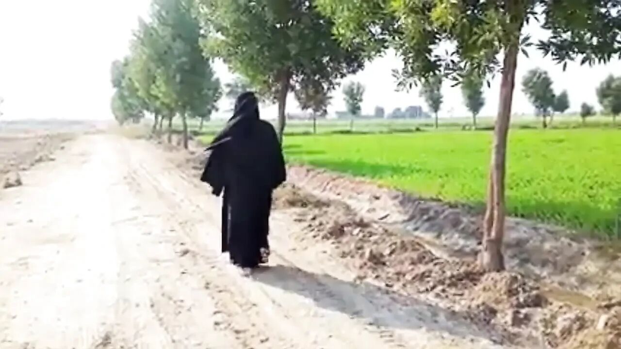 Indian Village Desi School Girl Jungle Sex Viral Video, Desi Indian Girl Hardcore Sex MMS, Desi School Girl sex