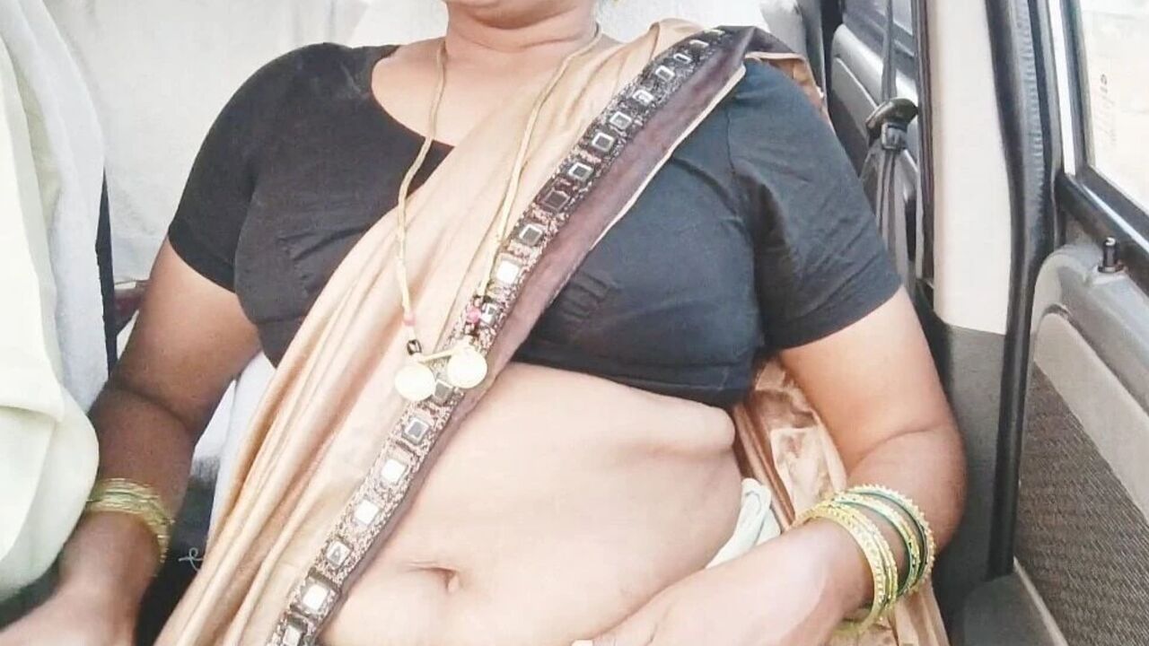 India Cal Gil Car Sex with Customer Telugu Dirty Talks.