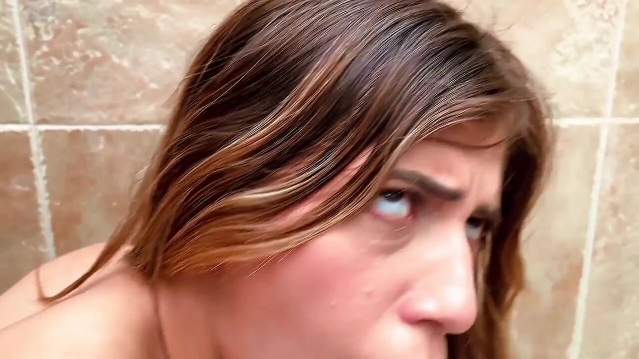 Rude Girl Gets a Lesson Fuck, Ends up Full of Milk