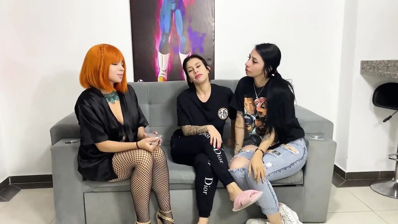 Lesbian Tomboy Threesome End up Eating a Big White Ass
