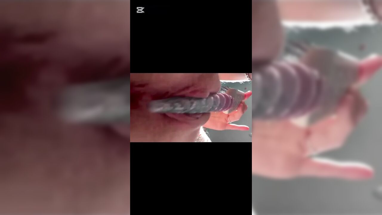 Tight teen pink pussy masterbating