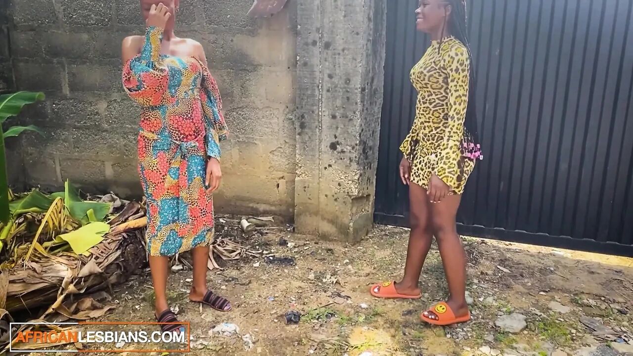 Bubble Butt Black Lesbians Hot Scissoring Leaves Their Pussy Dripping Wet