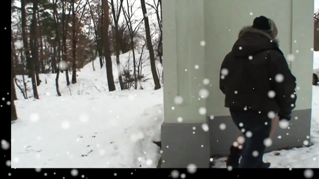 Old Man Fucks a MILF Outdoors and Cums in the Mouth of a Young Girl