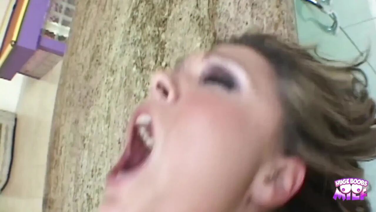 She Was by the Pool Enjoying Herself but Later This Guy Cum on Her Face