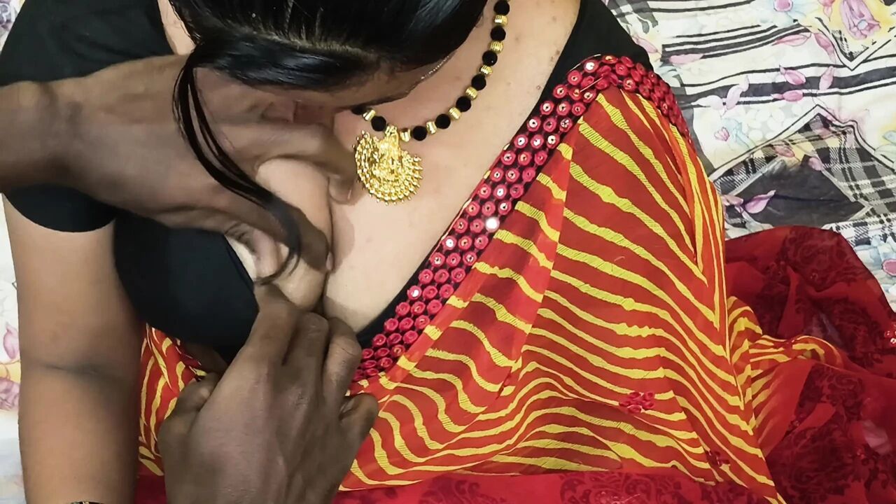 Sex bhabhi look saree fucking sucking boobs show bhabhi vs dever desi bhabhi