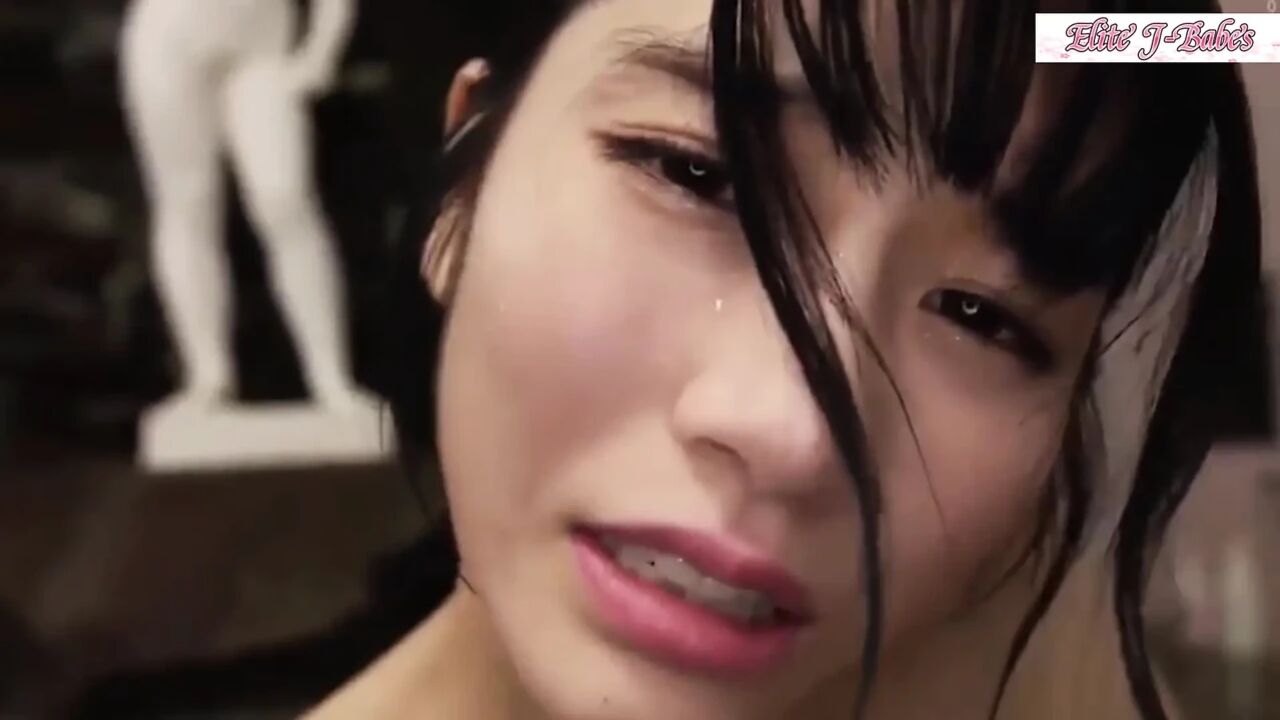 Asian Angel 27025