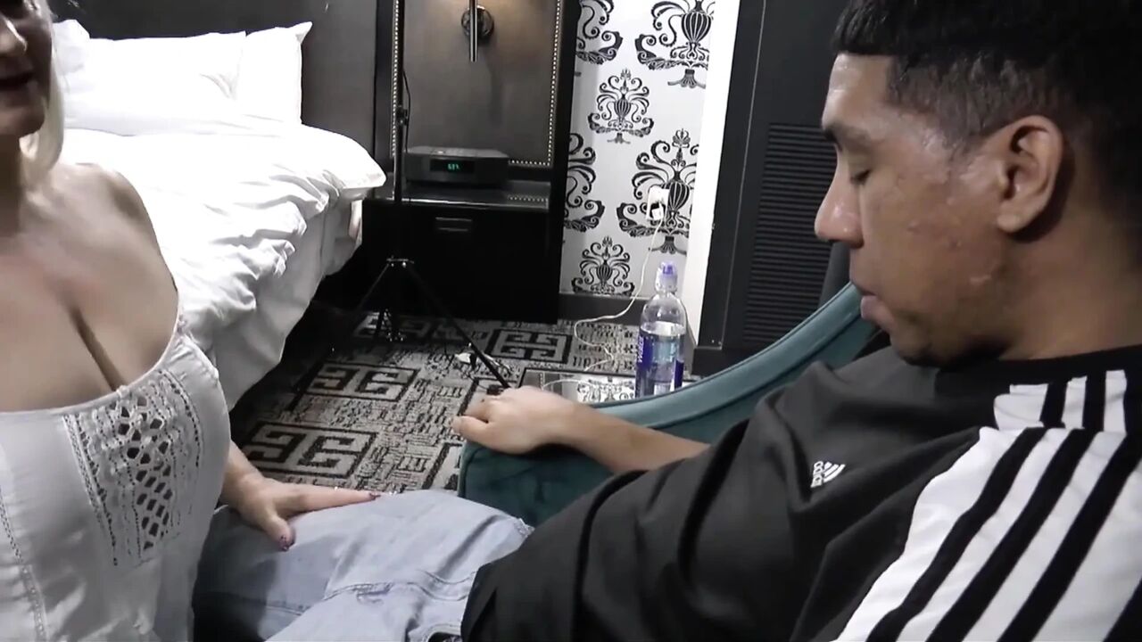 Hard Sex with My stepmom with Huge Tits Before I Have to Go to College