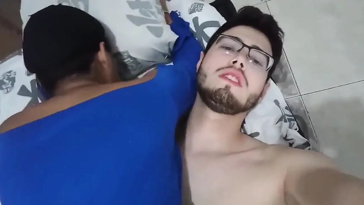 Young Amateur Couple Making Homemade Porn Videos