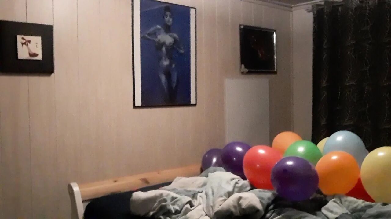 I'll satisfy myself with balloons
