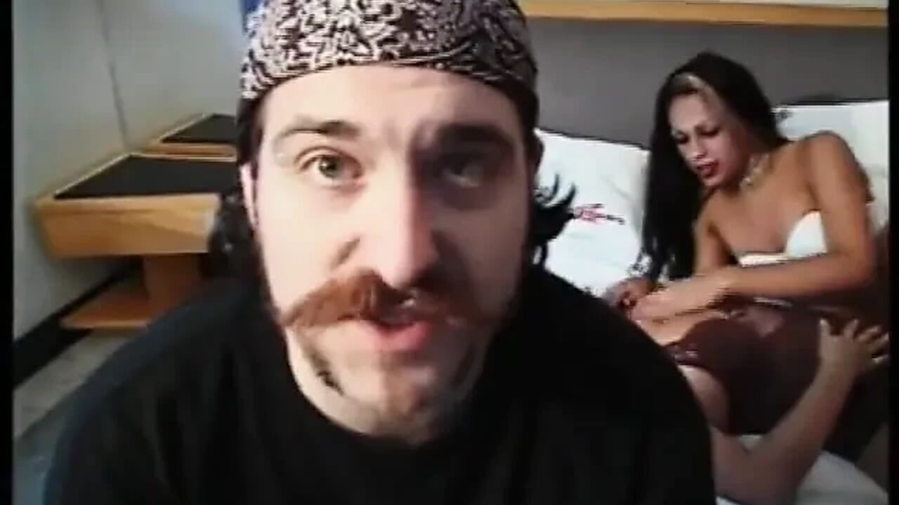 Hot Slut Searching for Wild Bizarre Sex!