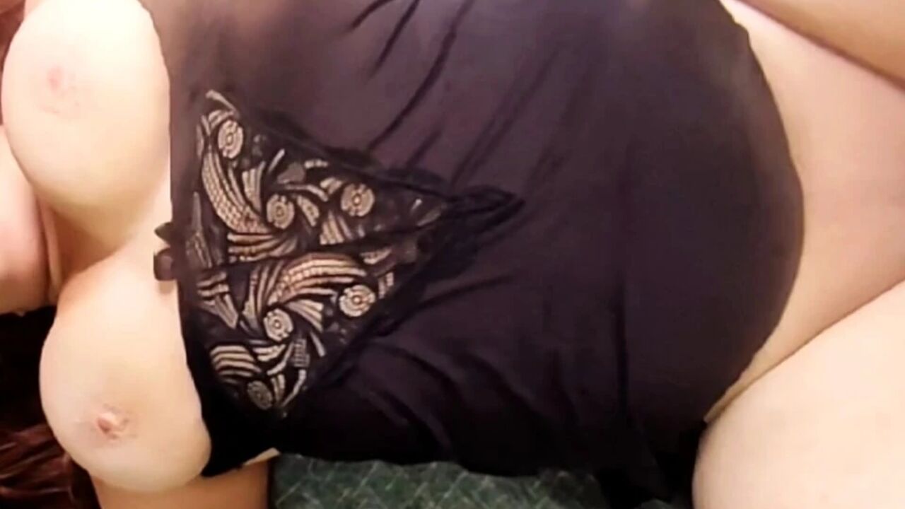 Friend fucking redhead wife and cumming on her