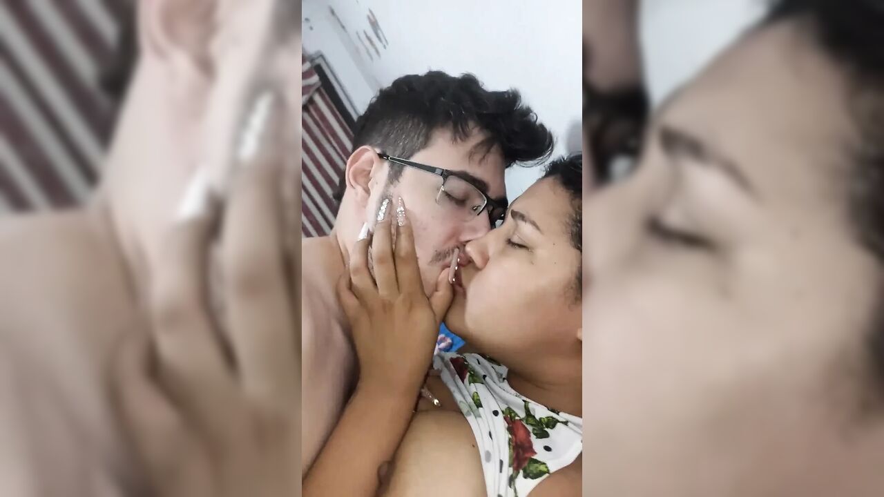 18 year old brunette big saggy tits from New York United States fucking her stepbrother's big dick town