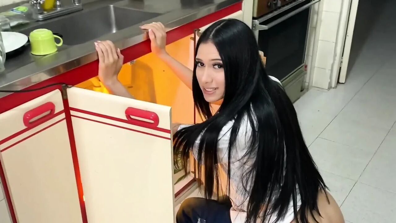 Fetish Ass Worship with a Very Horny Latina