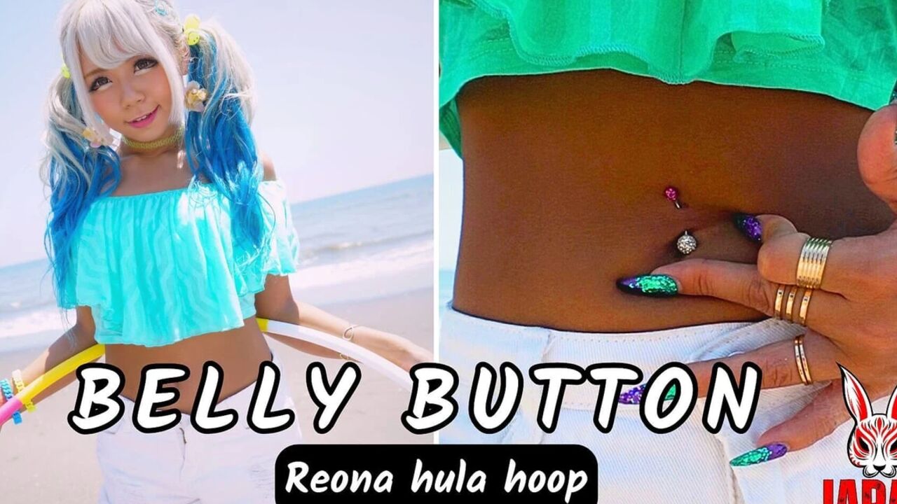 Belly Button Hoop Intimate Exploration of Reona, the Tanned Beauty