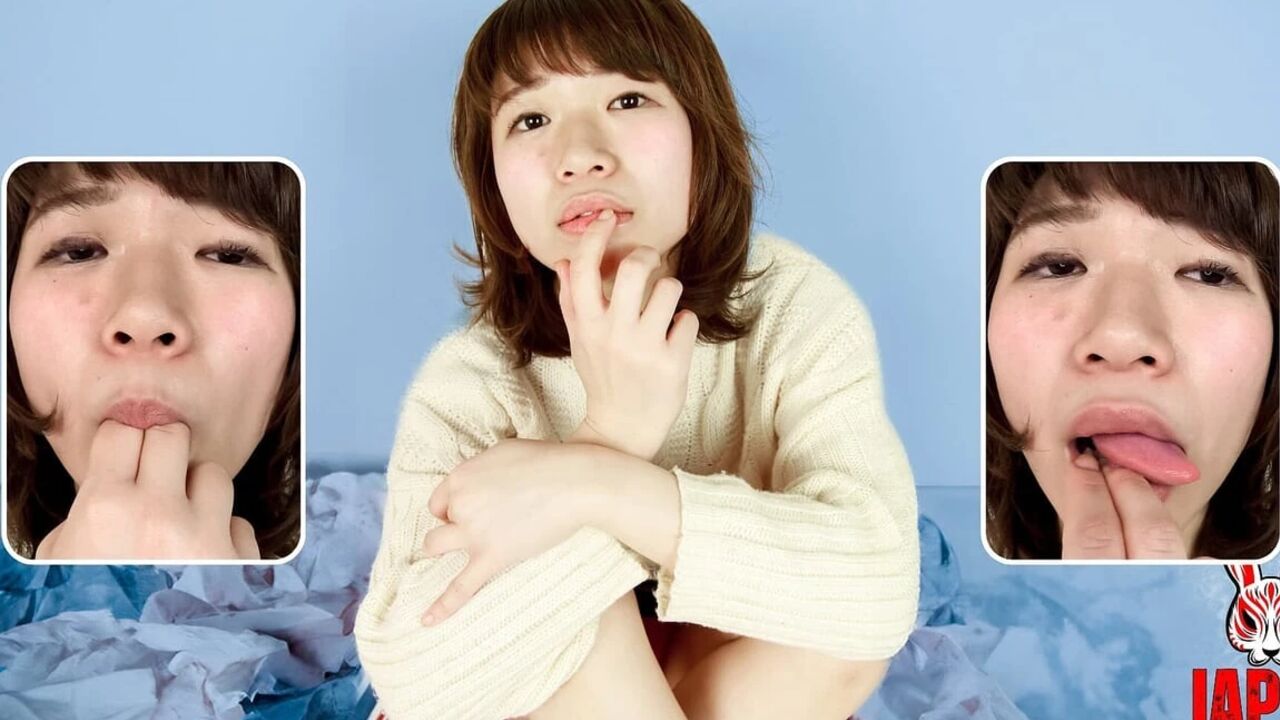 Amateur Girl Miki's Amateur-style POV Finger Licking and Oral Service