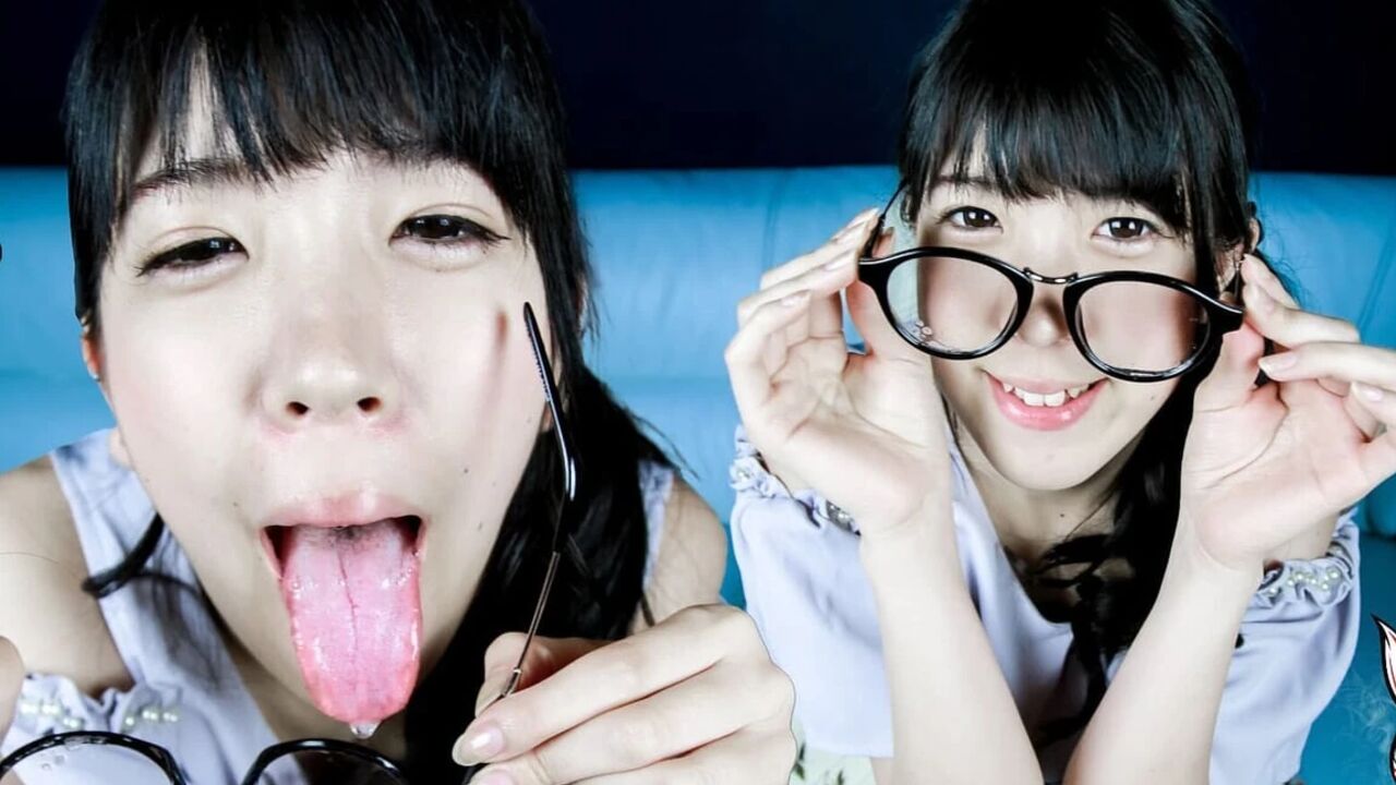 Sensual Eye Glasses Licking Play with Reina Makino