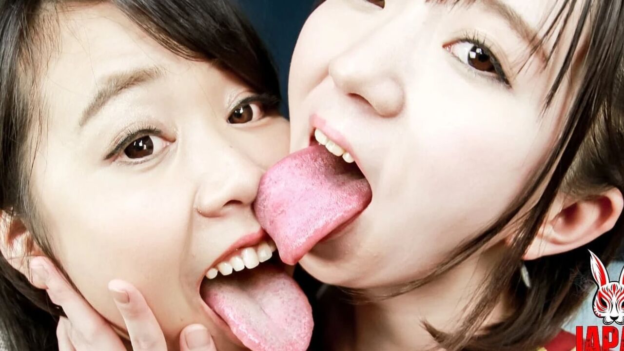 Saliva and Bad Breath Fetish! Girl's Mouth Smell Is the Best Club!! Mio Shinozaki and Karin Harikawa