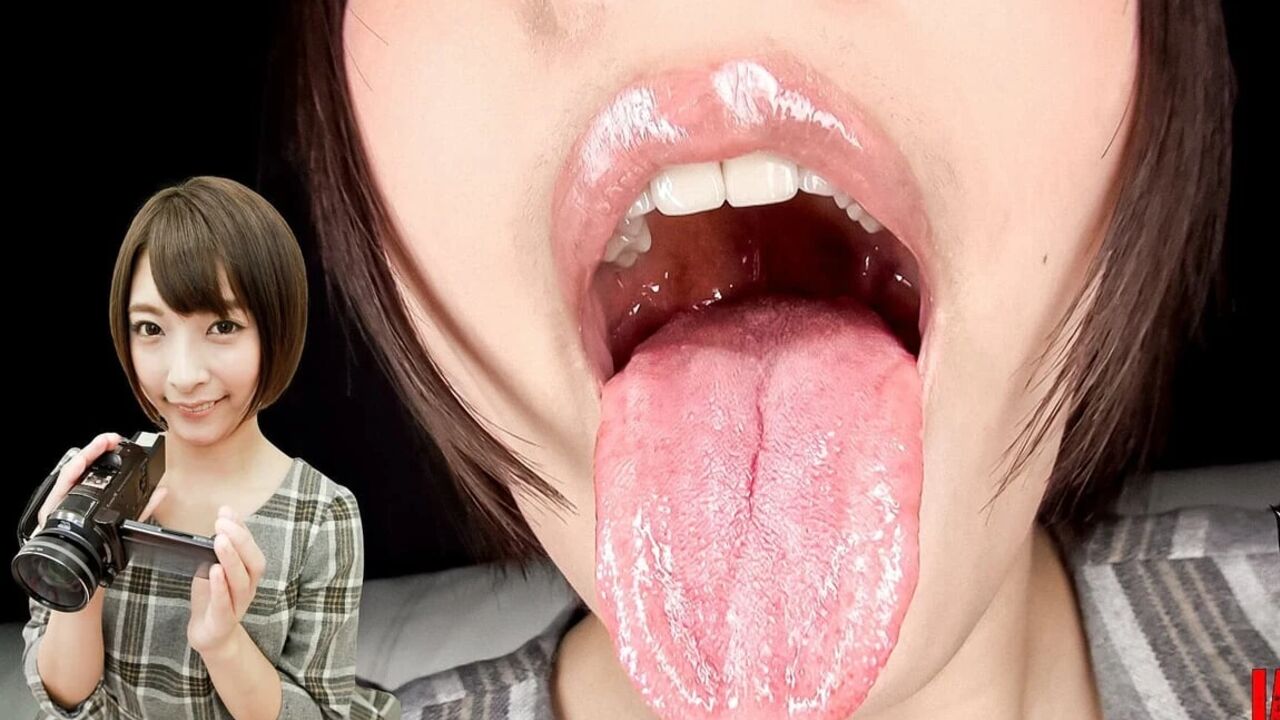 Miku's Intimate Close-up: Oral Tease and Cum Play